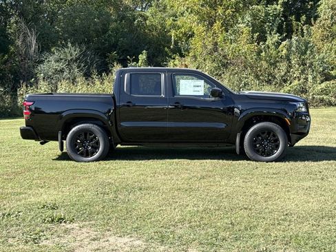 New 2026 Nissan Frontier SV w/ All-Weather Content Package image 2