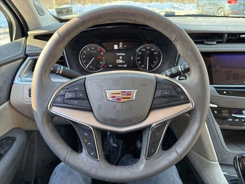 Used 2023 Cadillac XT5 Premium Luxury w/ LPO, Floor Liner Package image 21