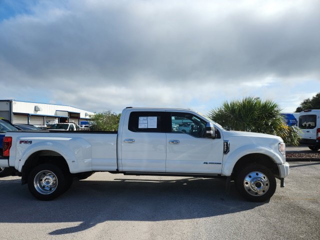 Certified 2022 Ford F450 Platinum w/ FX4 Off-Road Package AWD/4WD image 4