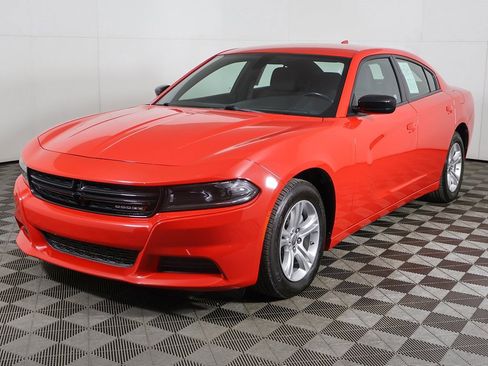 Used 2023 Dodge Charger SXT image 5