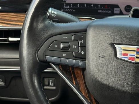 Used 2023 Cadillac Escalade Premium Luxury RWD image 16