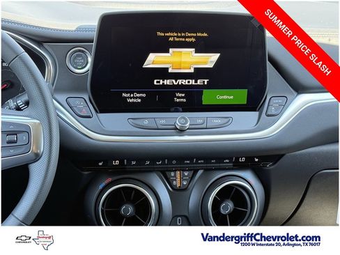 New 2026 Chevrolet Blazer LT w/ Convenience Package FWD image 15