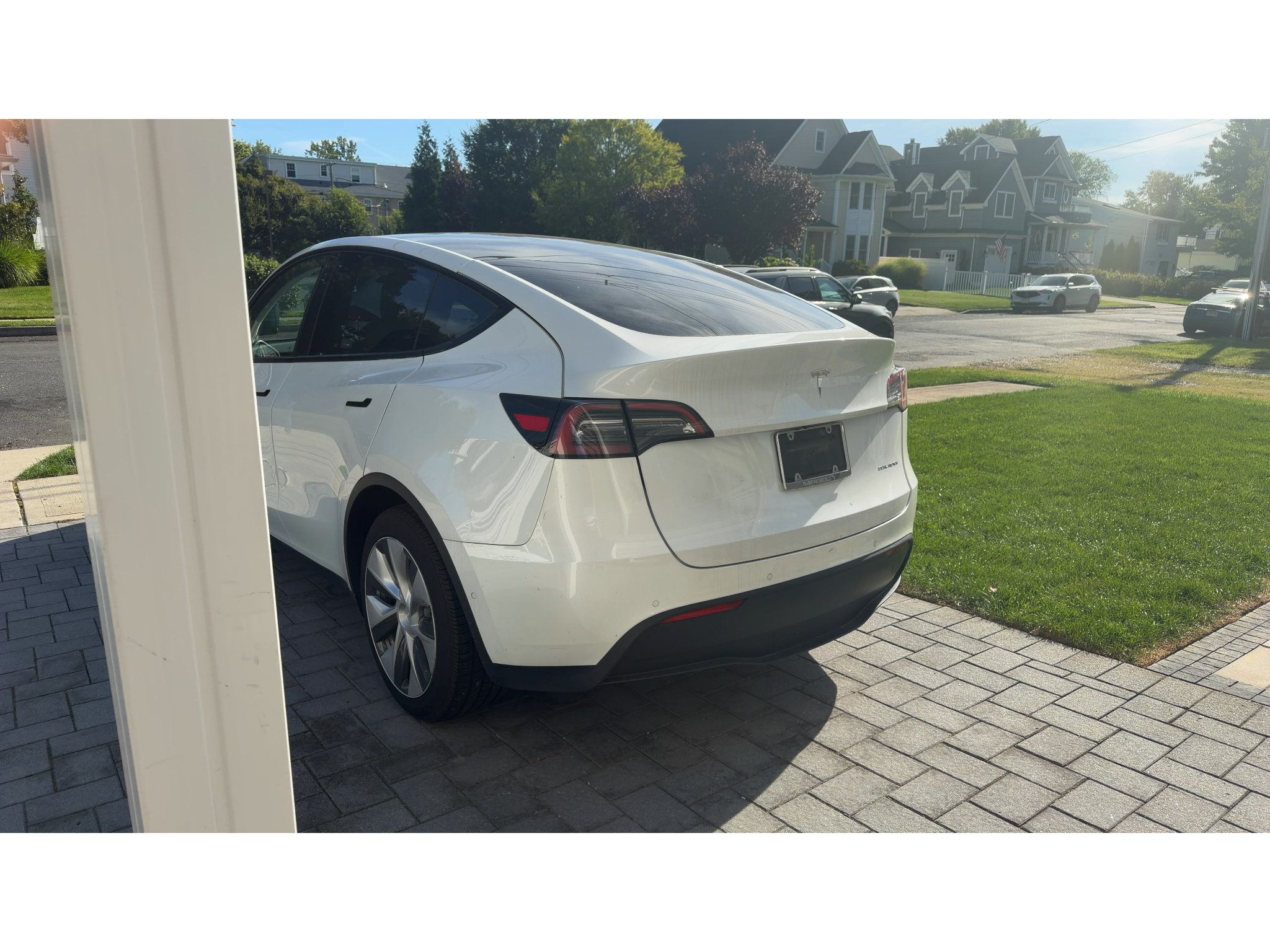 Used 2021 Tesla Model Y Long Range AWD/4WD image 4