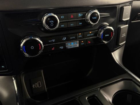 Used 2025 Ford F150 XLT w/ Equipment Group 302A MID AWD/4WD image 19
