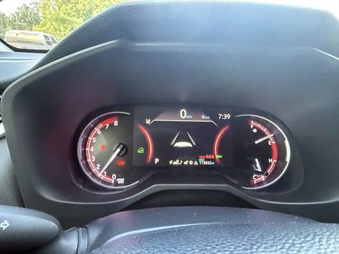Used 2019 Toyota RAV4 Adventure AWD/4WD image 30