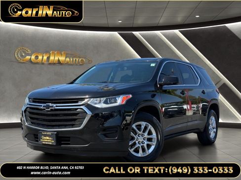 Used 2018 Chevrolet Traverse LS w/ LPO, Floor Liner Package FWD image 1