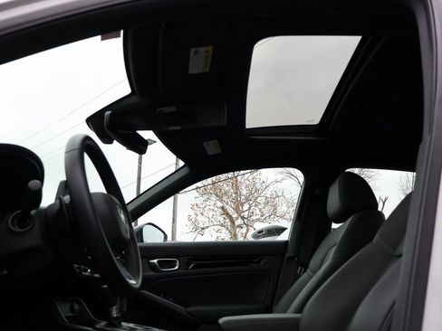 Certified 2025 Honda Civic Sport Touring image 32