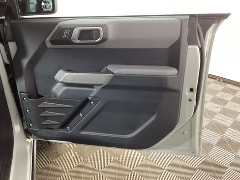 Used 2022 Ford Bronco Everglades AWD/4WD image 8