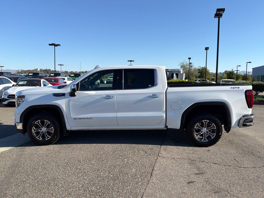 Used 2025 GMC Sierra 1500 SLT AWD/4WD image 12