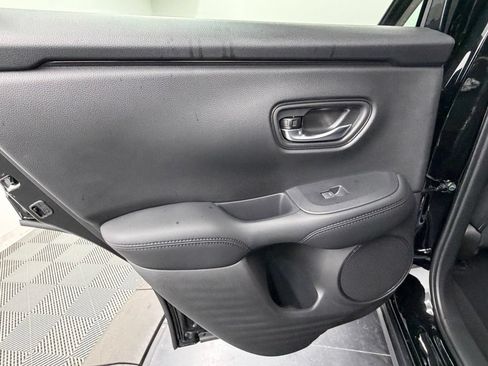 Used 2026 Honda HR-V LX image 37