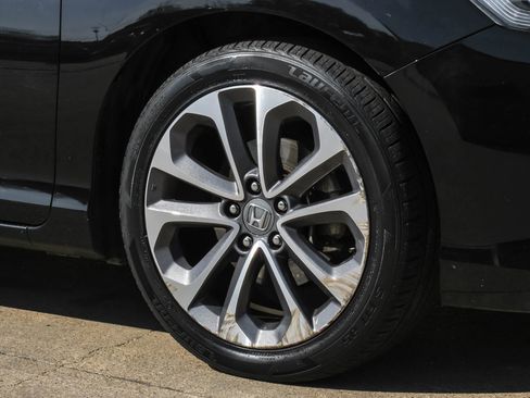 Used 2015 Honda Accord Sport image 50