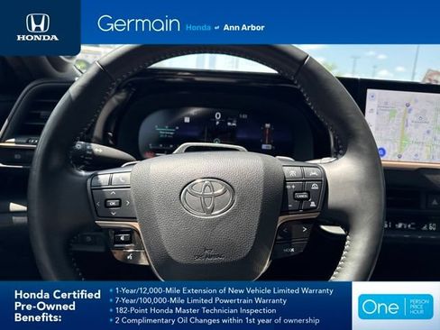 Used 2024 Toyota Crown Platinum AWD/4WD image 23