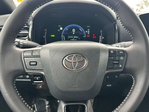 Certified 2026 Toyota Camry SE w/ Convenience Package FWD image 27