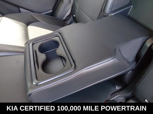 Certified 2025 Kia EV6 Light RWD image 29