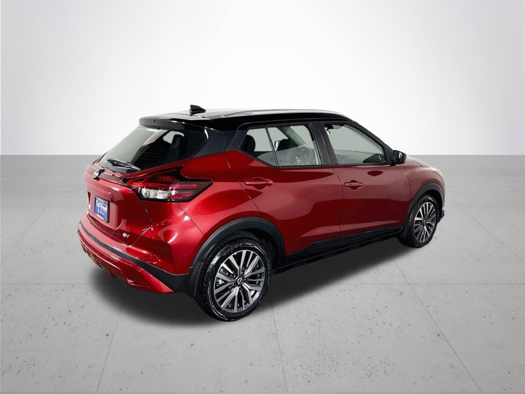 Used 2023 Nissan Kicks SV FWD image 6