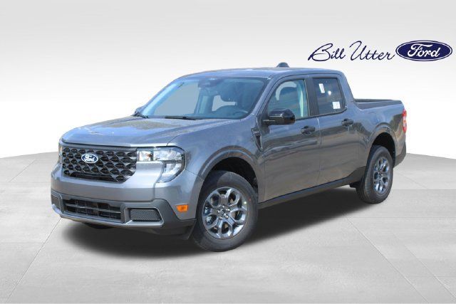 New 2026 Ford Maverick XLT w/ XLT Luxury Package FWD image 1