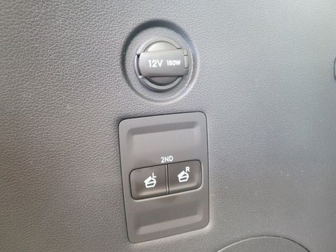 Used 2025 Hyundai Palisade SEL FWD image 6