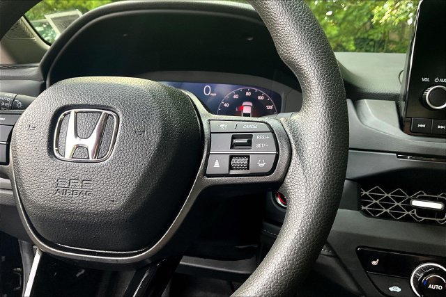 Used 2024 Honda Accord EX image 12