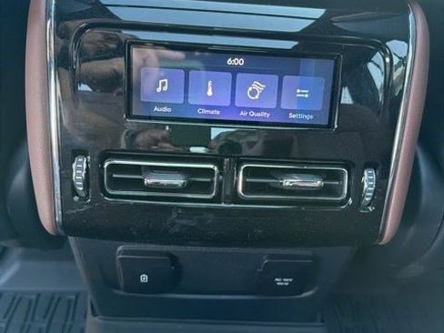 Used 2025 Lincoln Aviator Reserve w/ Illumination Package RWD image 23