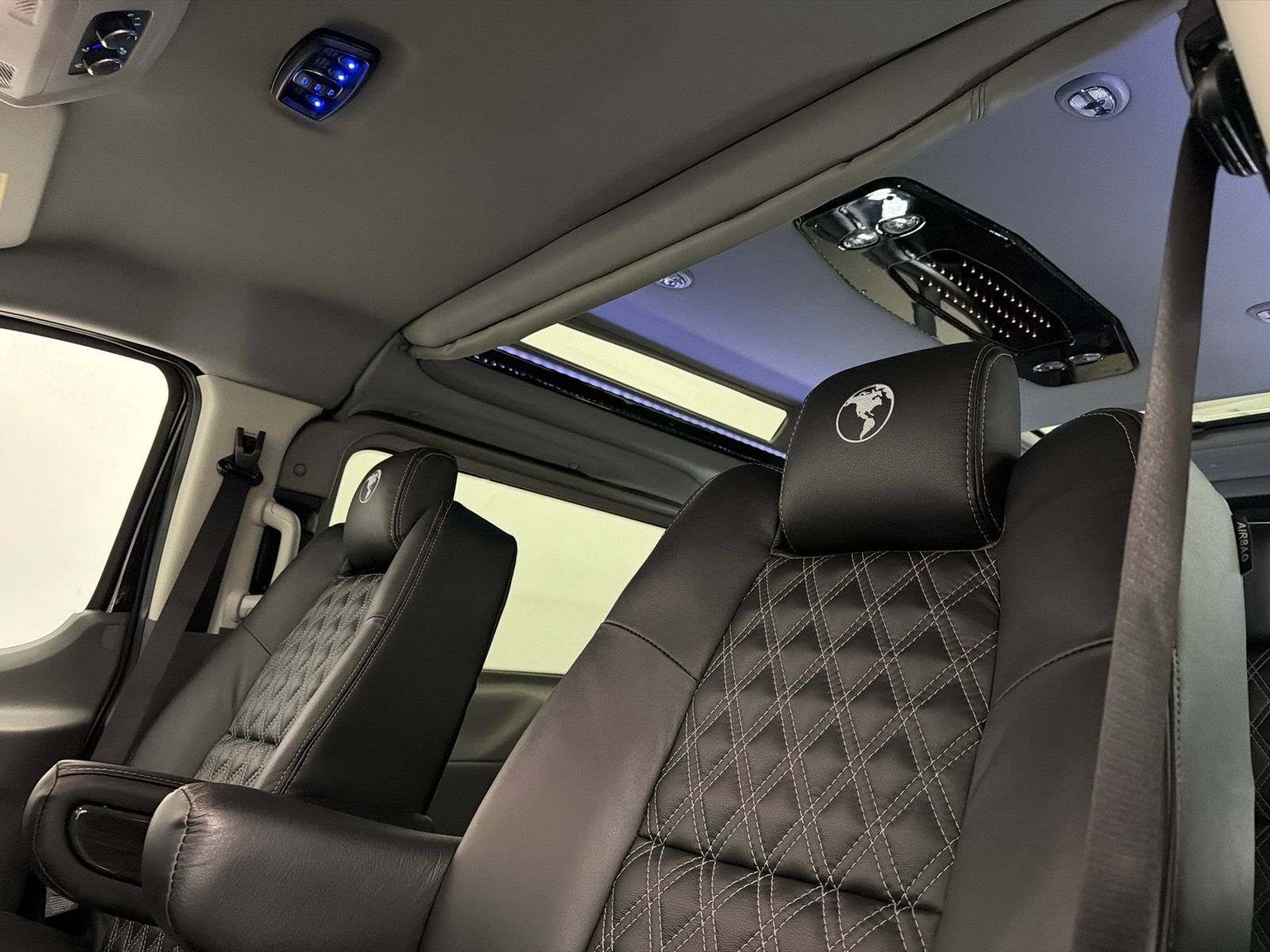 New 2026 Ford Transit 150 Low Roof AWD image 22