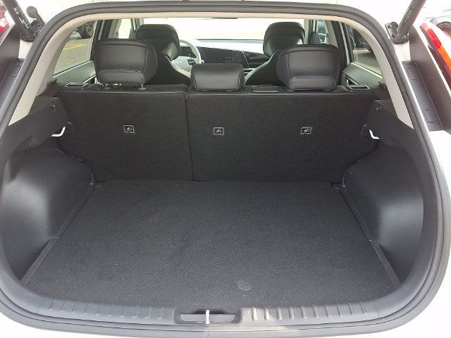 Certified 2023 Kia Niro Wave w/ Wave Preserve Package FWD image 30