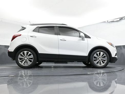 Used 2020 Buick Encore Preferred w/ Safety Package FWD image 35