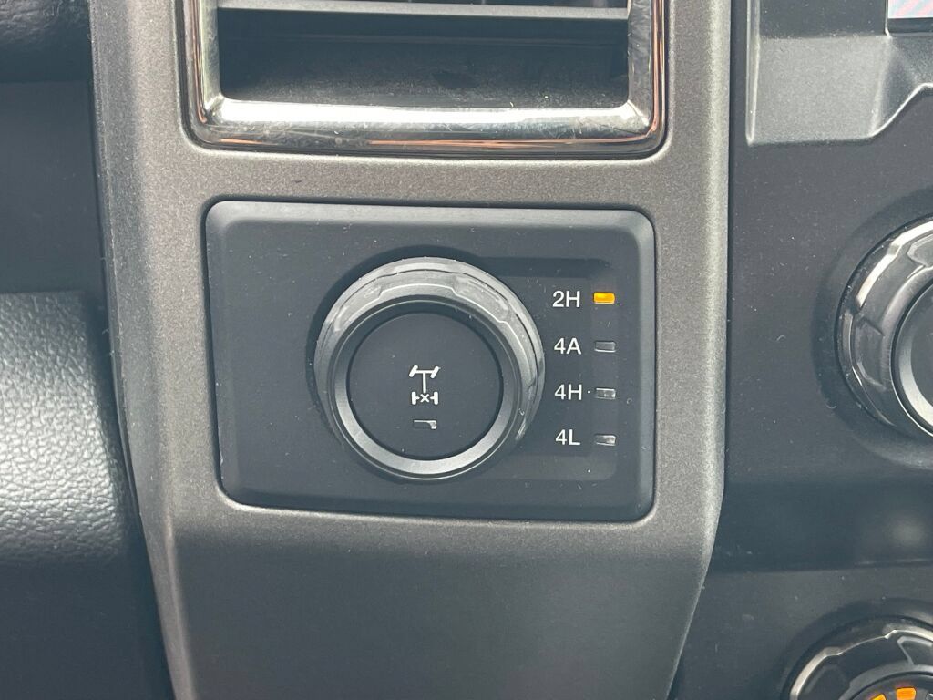 Used 2019 Ford F150 Raptor AWD/4WD image 14