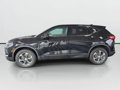 Used 2025 Chevrolet Blazer LT AWD/4WD image 6