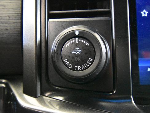 Used 2021 Ford F150 XLT w/ Equipment Group 302A High image 25