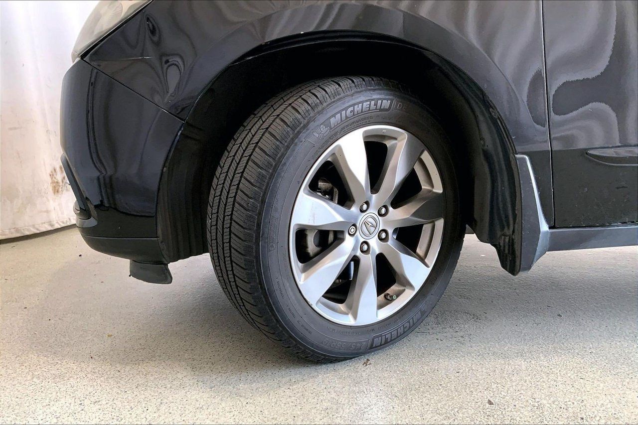 Used 2016 Acura MDX w/ Advance & Entertainment Pkg FWD image 19