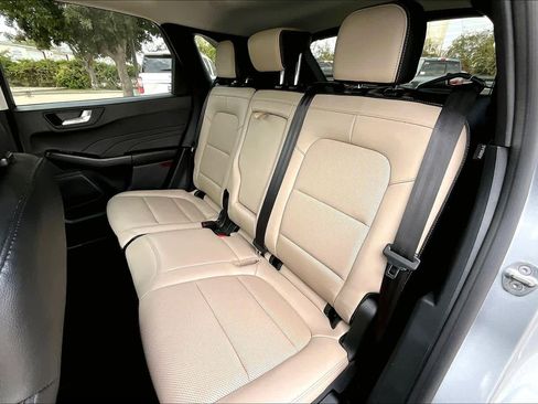 Used 2022 Ford Escape SEL image 20