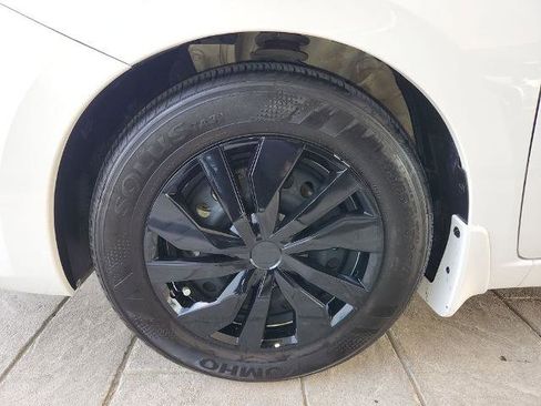 Certified 2025 Nissan Versa S w/ Trunk Package image 29