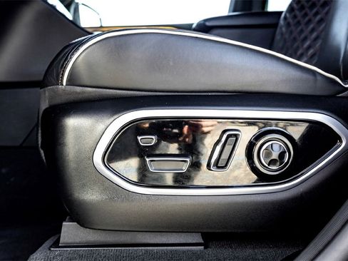 Used 2022 Jeep Grand Cherokee Summit image 12