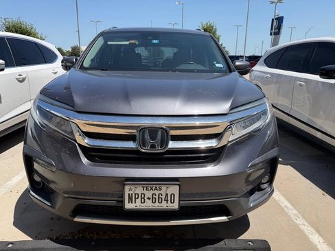 Used 2019 Honda Pilot Elite image 4