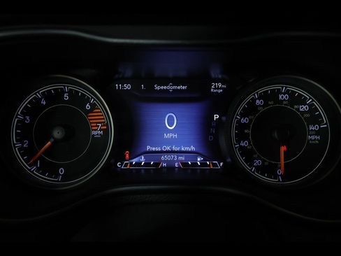 Used 2023 Jeep Cherokee Altitude Lux AWD/4WD image 22