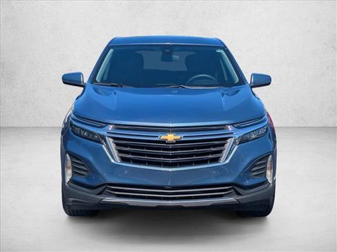 Used 2024 Chevrolet Equinox LT FWD image 2