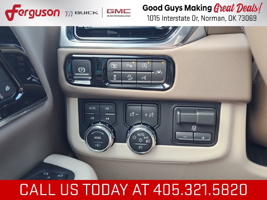 New 2026 GMC Yukon Denali w/ Denali Reserve Package AWD/4WD image 19