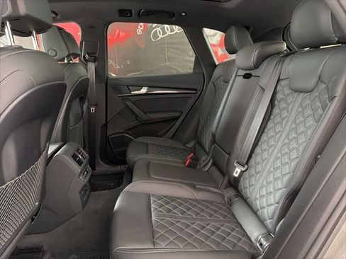 Used 2023 Audi SQ5 Premium Plus w/ Premium Plus Package AWD/4WD image 12