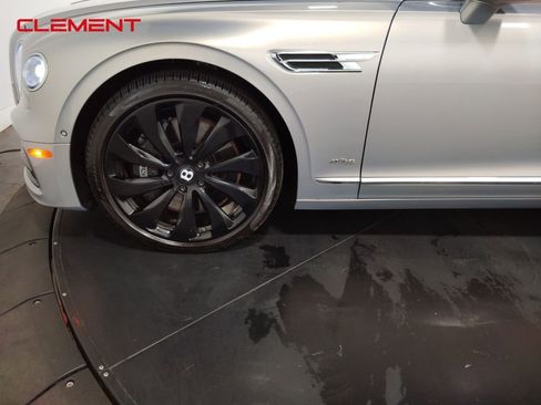 Used 2020 Bentley Flying Spur W12 w/ First Edition Specification image 56