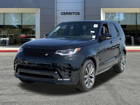 Certified 2025 Land Rover Discovery Dynamic SE AWD/4WD image 1