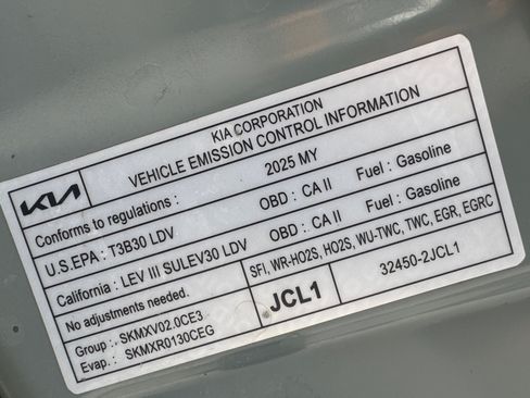Used 2025 Kia K4 FWD image 19