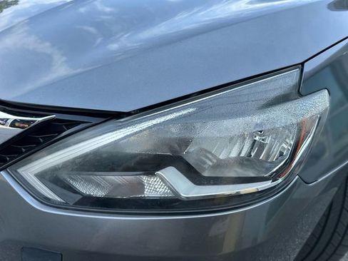 Used 2017 Nissan Sentra SV FWD image 9