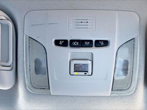 Certified 2022 Toyota Corolla LE image 32