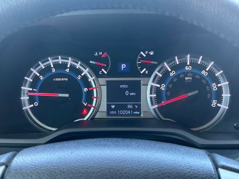 Used 2019 Toyota 4Runner Limited AWD/4WD image 38