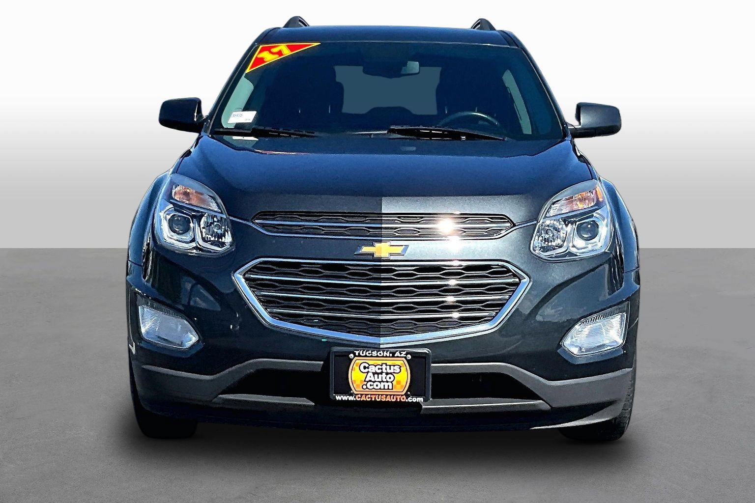 Used 2017 Chevrolet Equinox LT w/ Convenience Package AWD/4WD image 3