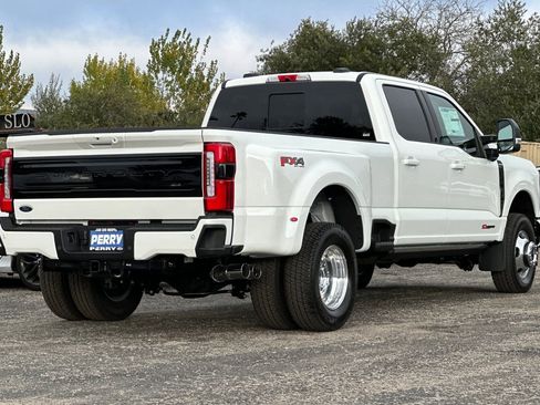 New 2026 Ford F350 Platinum image 3