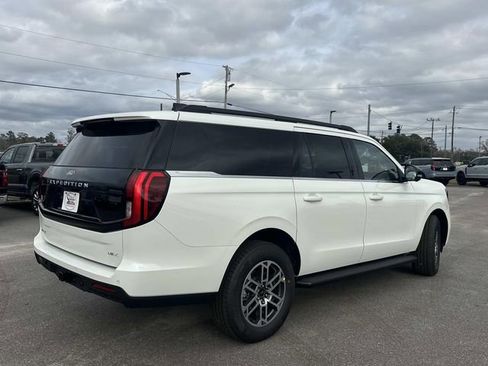 New 2026 Ford Expedition Max Active image 9