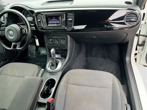 Used 2017 Volkswagen Beetle 1.8T S image 26