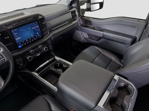Used 2023 Ford F250 Lariat w/ Chrome Package AWD/4WD image 27