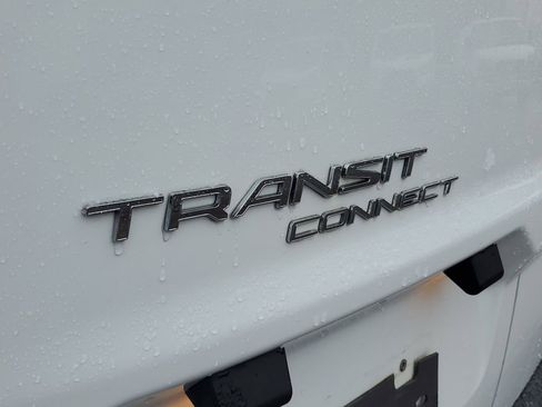 Used 2017 Ford Transit Connect XL image 6